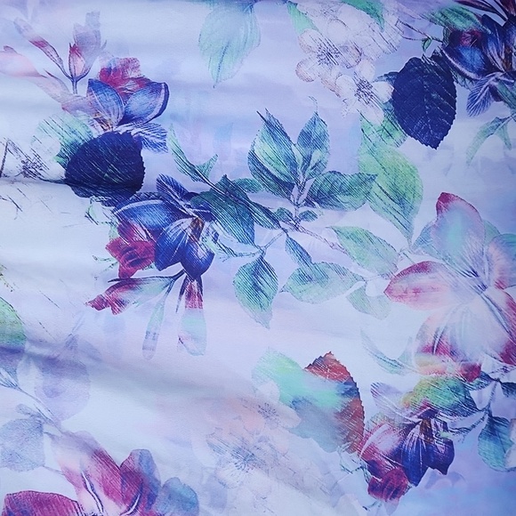 TORRID Top - Picture 7 of 12